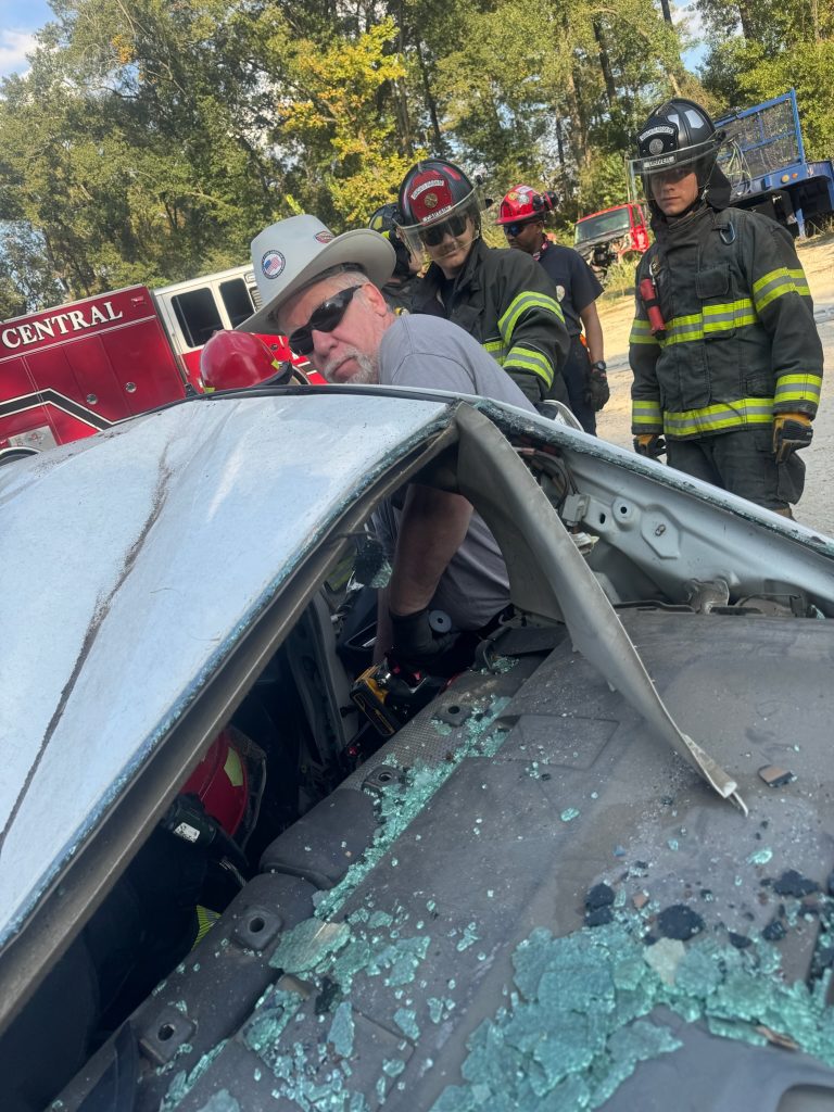 Wes Wilburn training a class on the jaws of life. 